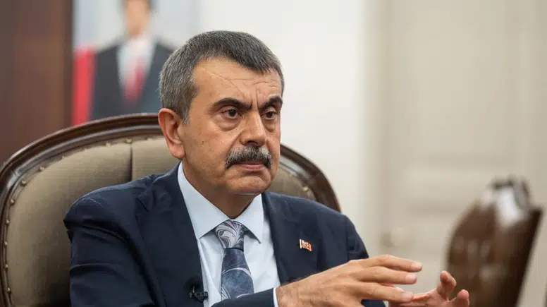 Bakan Tekin, Türkiye'nin eğitimdeki yeni uygulamalarının değerlendirdi