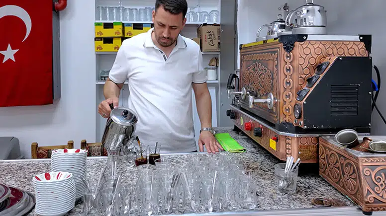 Bakırcılar çarşısı yeniden ayağa kalktı