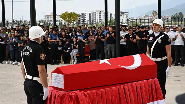 Osmaniye'de hayatını kaybeden polis memuru için tören düzenlendi
