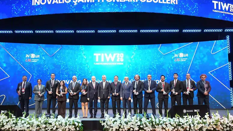 Türkiye Innovation Week 2026'da İnovaLİG Şampiyonları ödüllendirildi