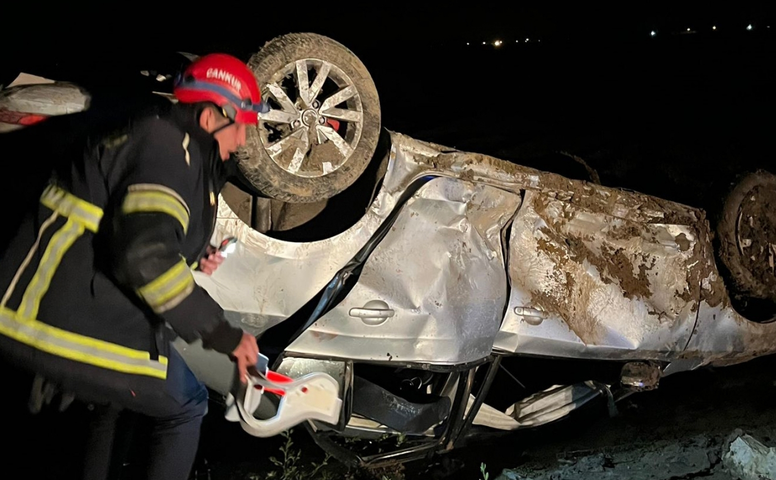Takla atan otomobildeki 1 kişi öldü, 3 kişi yaralandı
