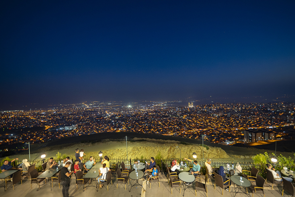 Şehrin yeni turizm tesisi: Şairler Tepesi 6