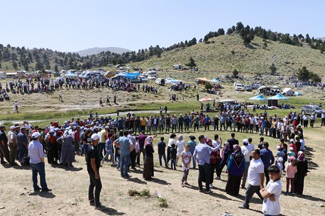 Çağlayancerit Ayranpınarı 1. Yayla Şenliği! 9