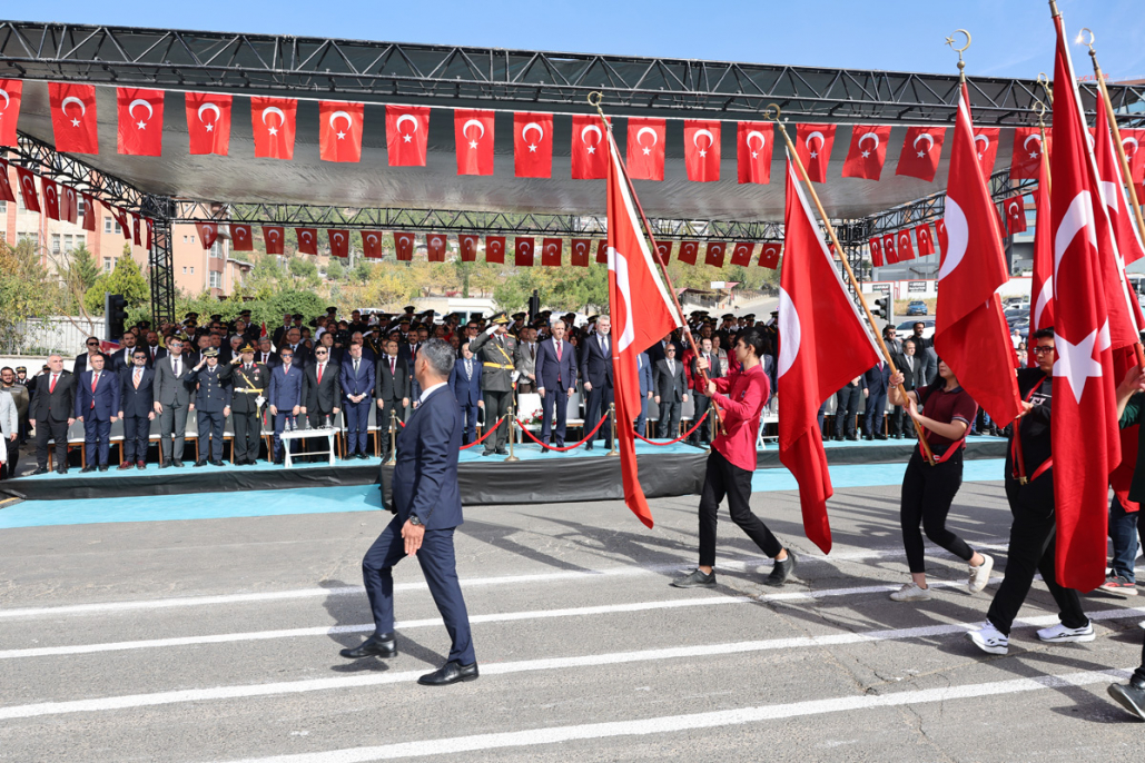 Kahramanmaraş’ta cumhuriyetin 101’inci yılı coşkuyla kutlandı 17