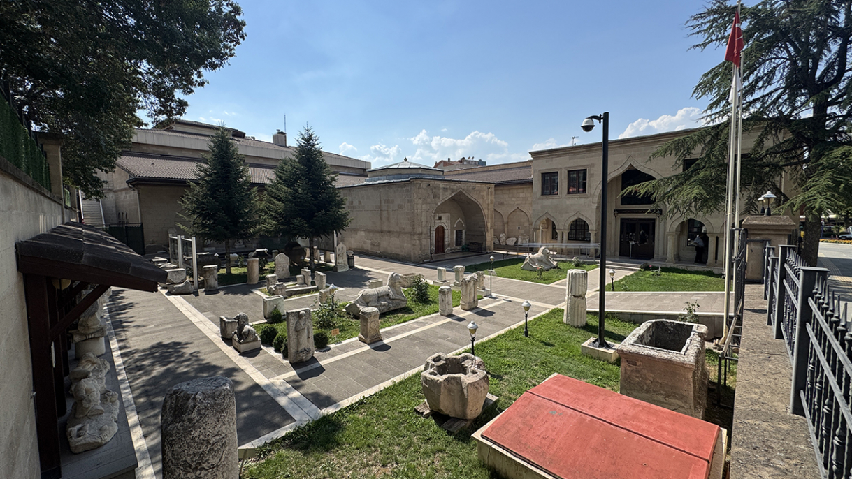 Teke yöresinin kültür başkenti, birçok doğal ve tarihi yapıyı barındırıyor 11