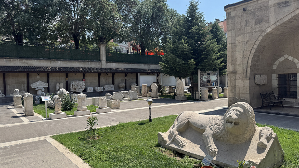 Teke yöresinin kültür başkenti, birçok doğal ve tarihi yapıyı barındırıyor 15