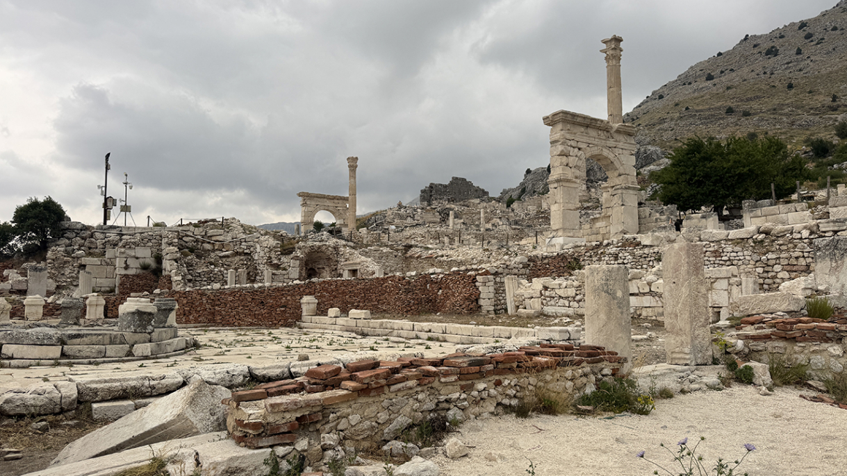 Teke yöresinin kültür başkenti, birçok doğal ve tarihi yapıyı barındırıyor 18