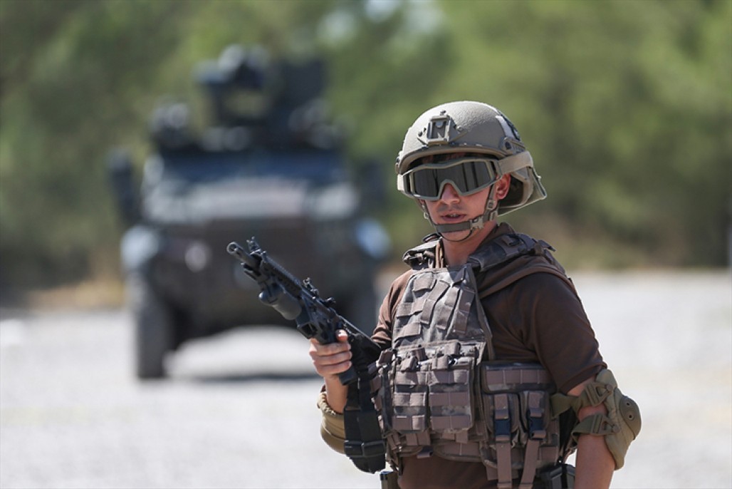 Devletin 'çelik bileği' PÖH 2