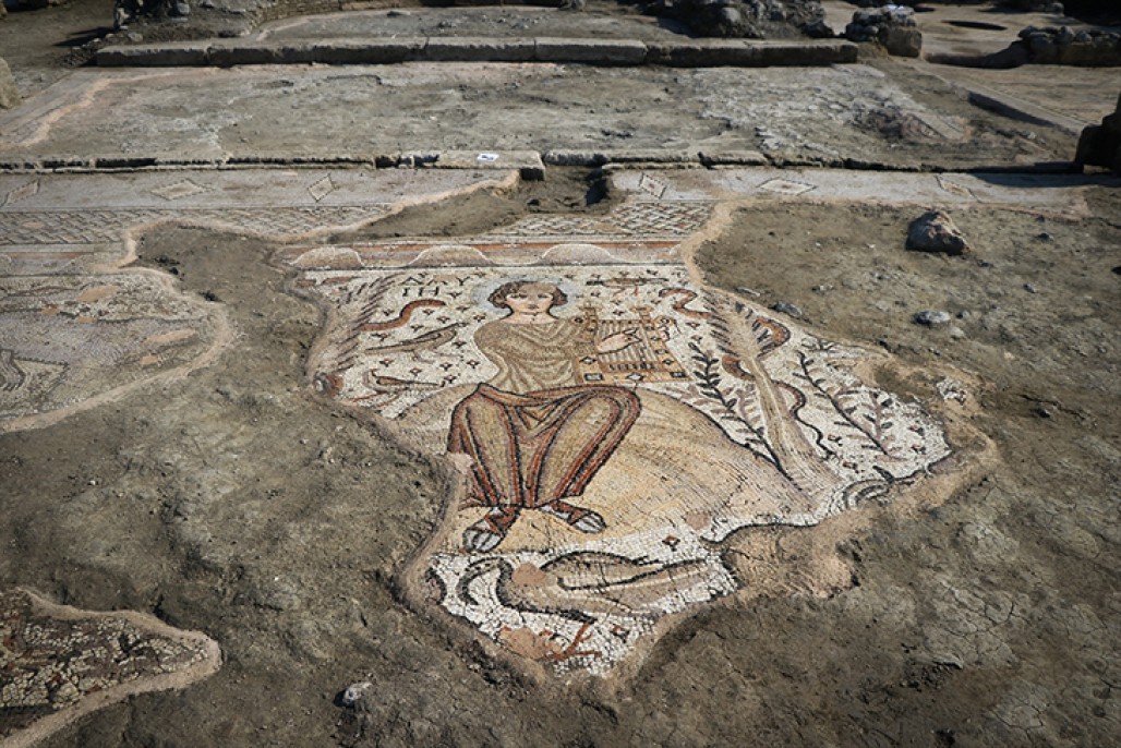 Kutsal Havariler Kilisesi 2