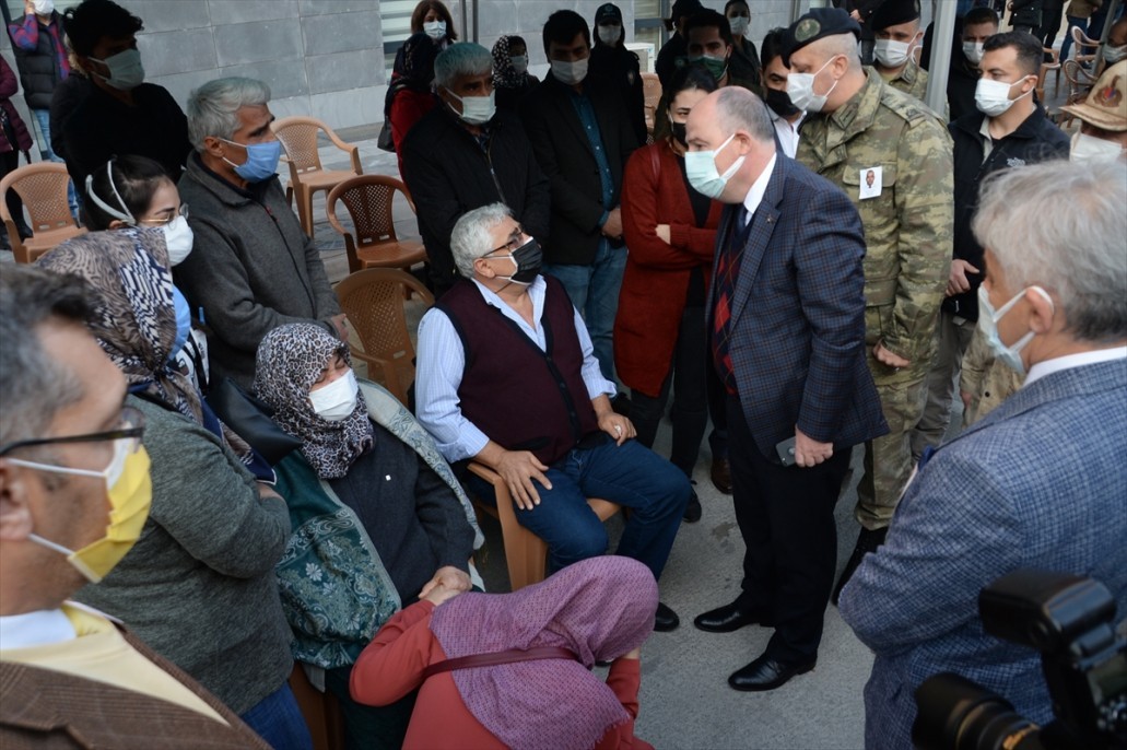 Şehit Polis Memuru Barış Göl, törenle uğurlandı 9