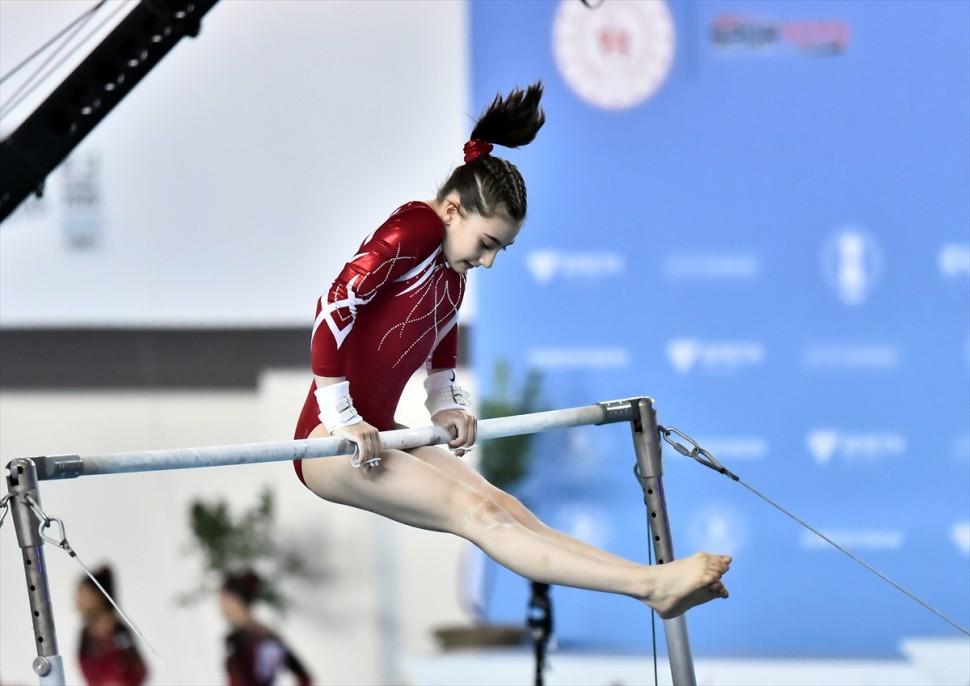 Avrupa Kadınlar Artistik Cimnastik Şampiyonası 37