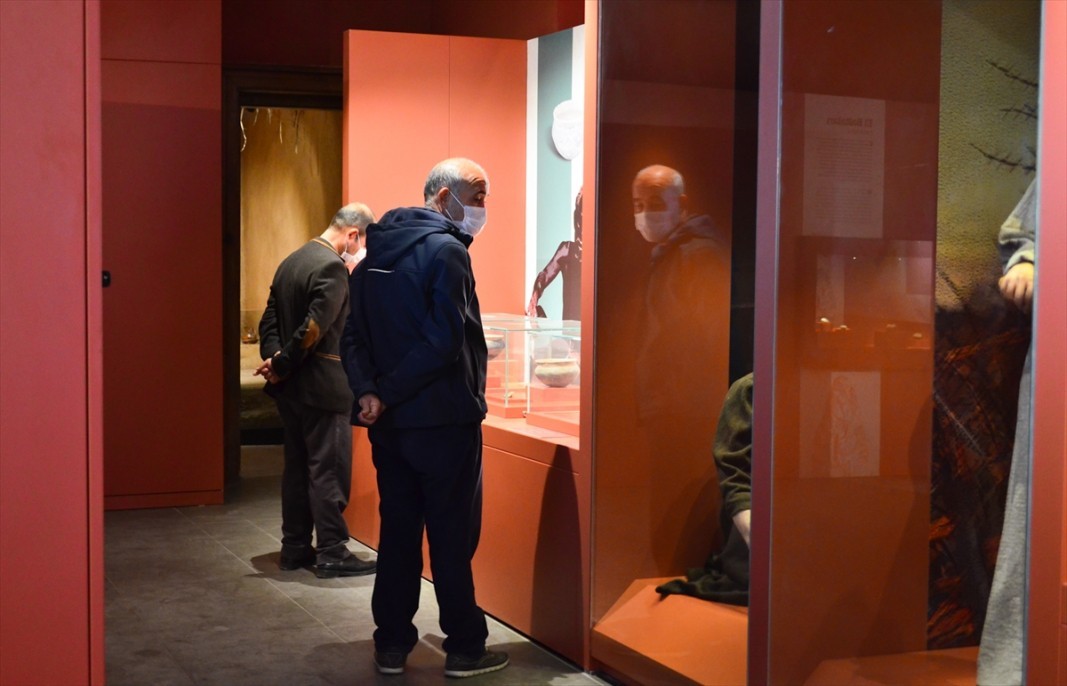 Müzeye dönüştürülen eski adliye binası tarihe ışık tutuyor 35