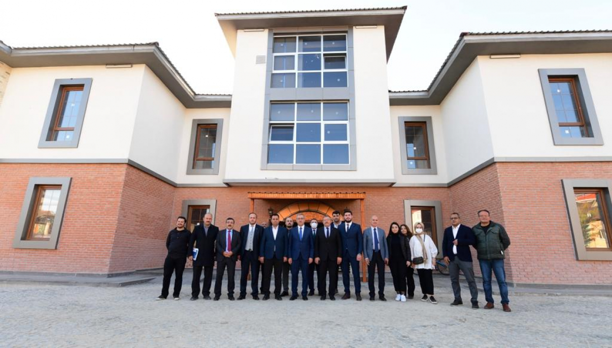 Turizmden alt ve üstyapıya, sosyal desteklerden ulaşıma 1 Milyar TL’lik yatırım 11