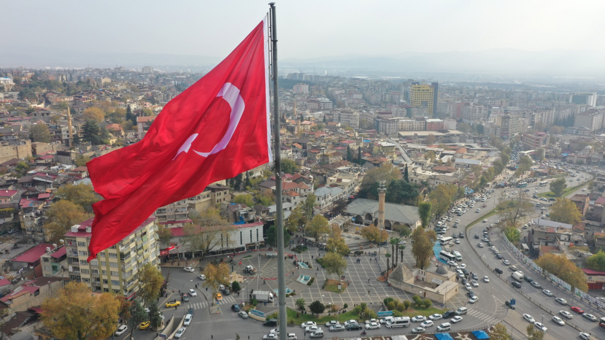 Bayrak Olayının 102'nci yılı 16