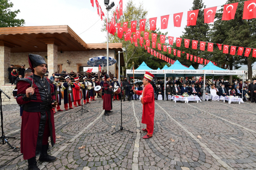 Bayrak Olayının 102'nci yılı 23