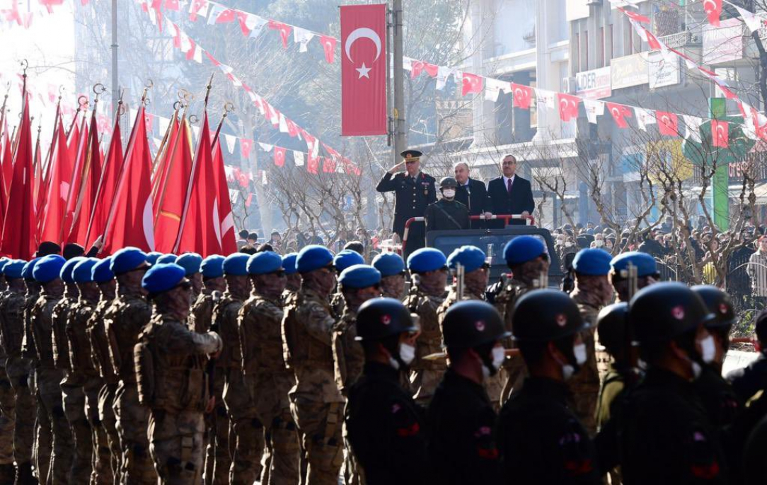 12 Şubat geçit töreni 24