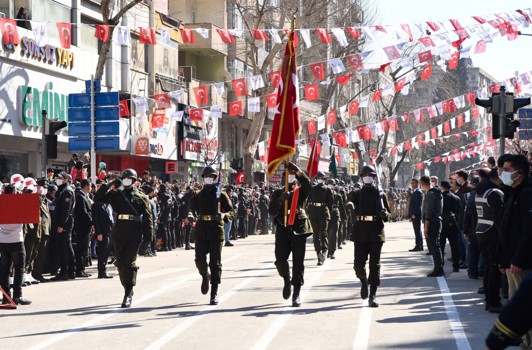 12 Şubat geçit töreni 26