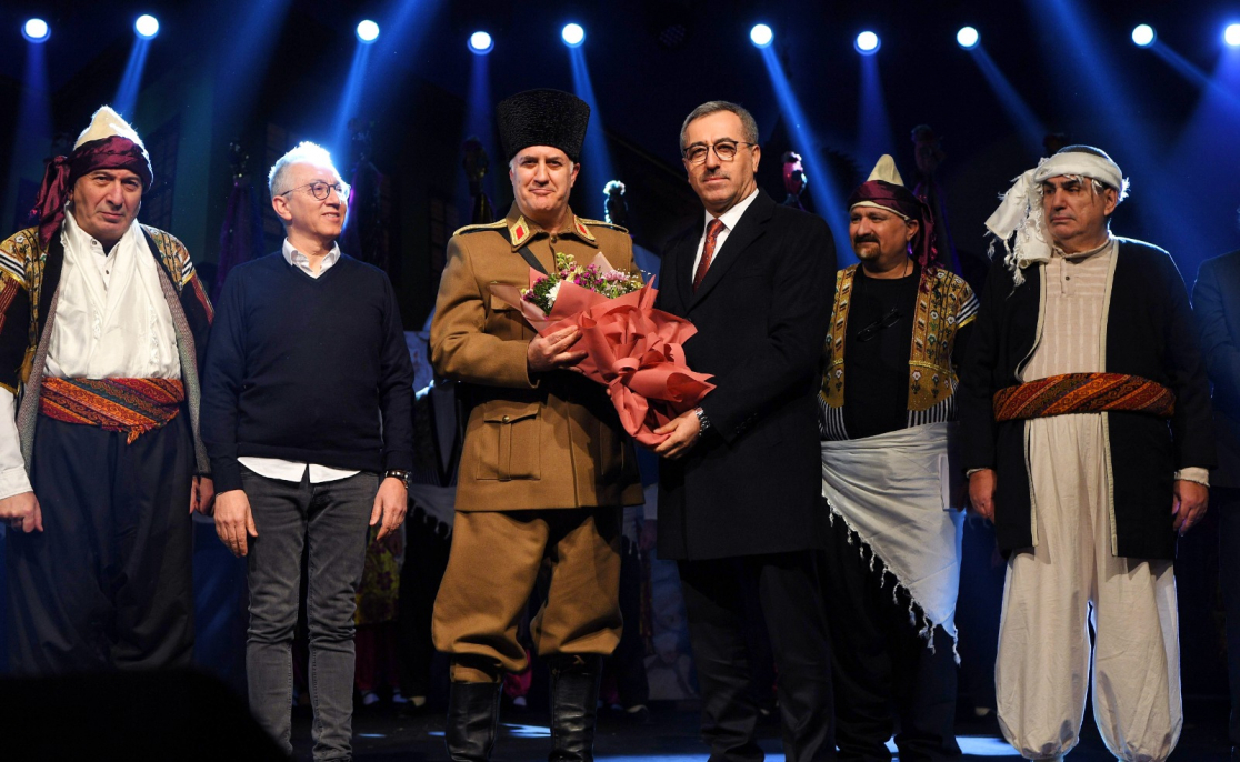 Kıraç konseri ve Tiyatro gösterisi 23