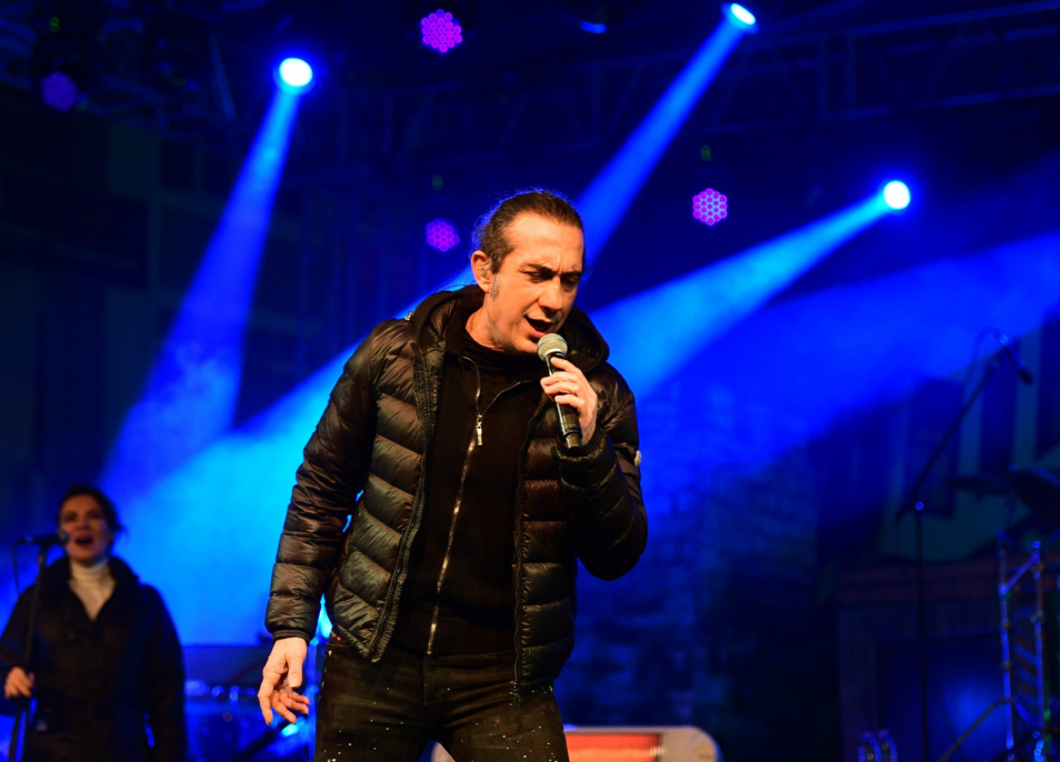 Kıraç konseri ve Tiyatro gösterisi 26