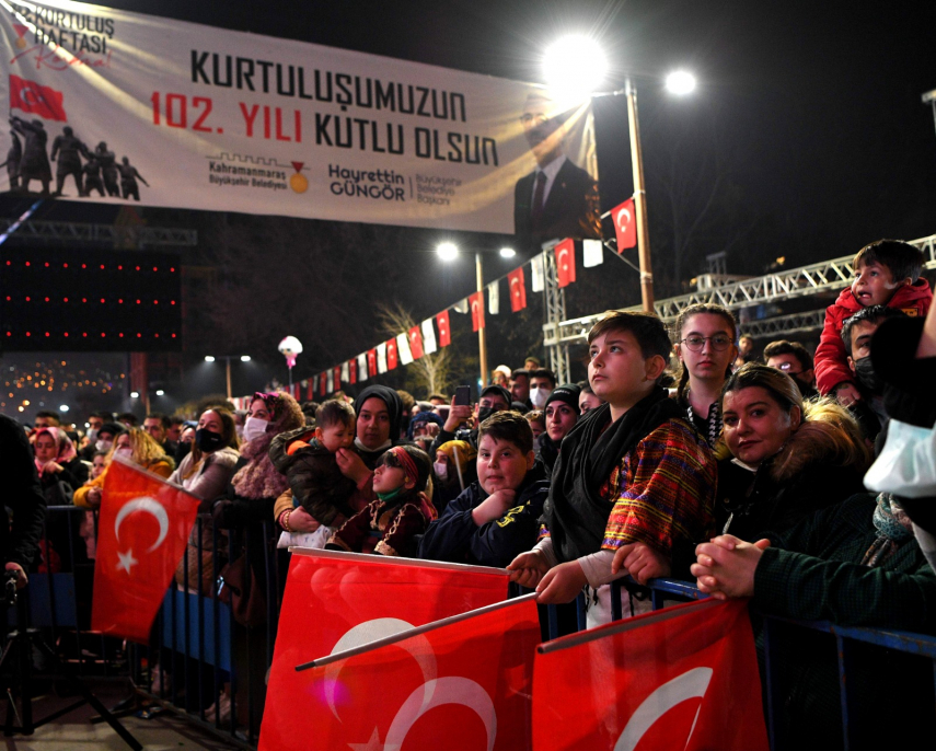 Kıraç konseri ve Tiyatro gösterisi 3