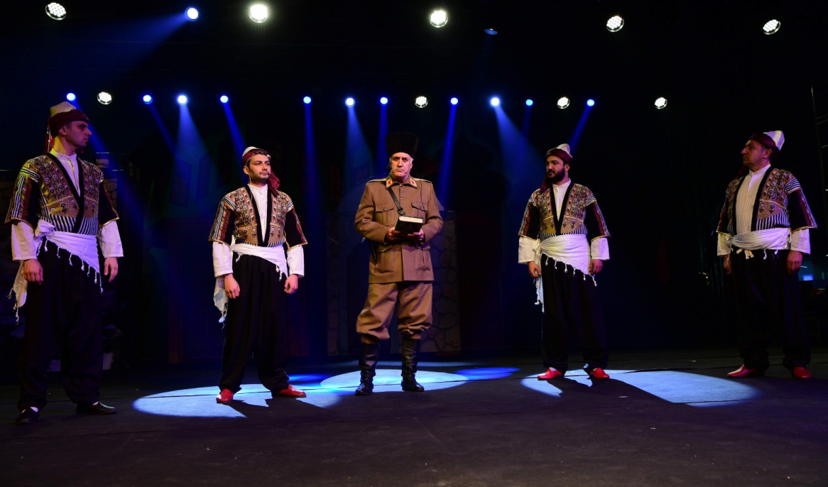 Kıraç konseri ve Tiyatro gösterisi 4