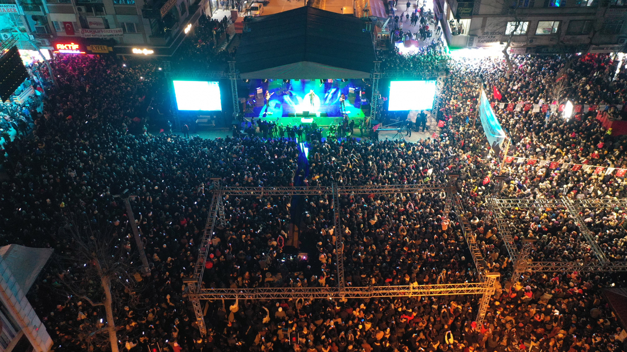 Kıraç konseri ve Tiyatro gösterisi 40