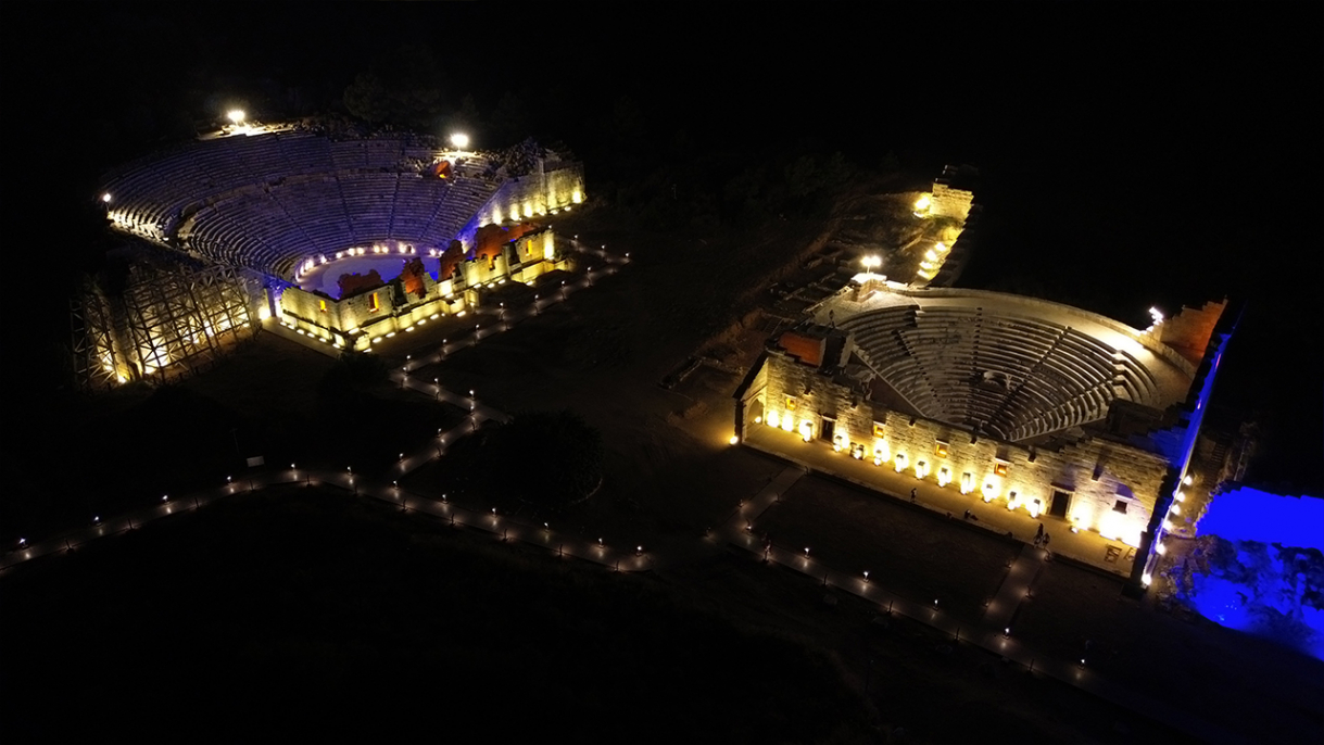 Patara, ziyaretçilerini yıldızların altında tarihi yolculuğa çıkarıyor 1