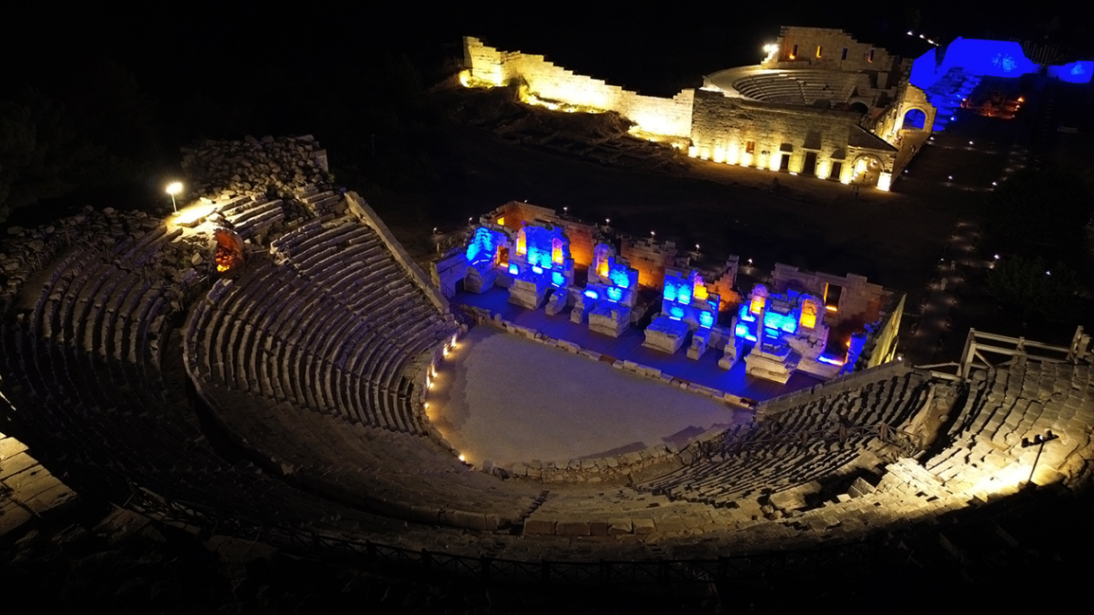 Patara, ziyaretçilerini yıldızların altında tarihi yolculuğa çıkarıyor 7