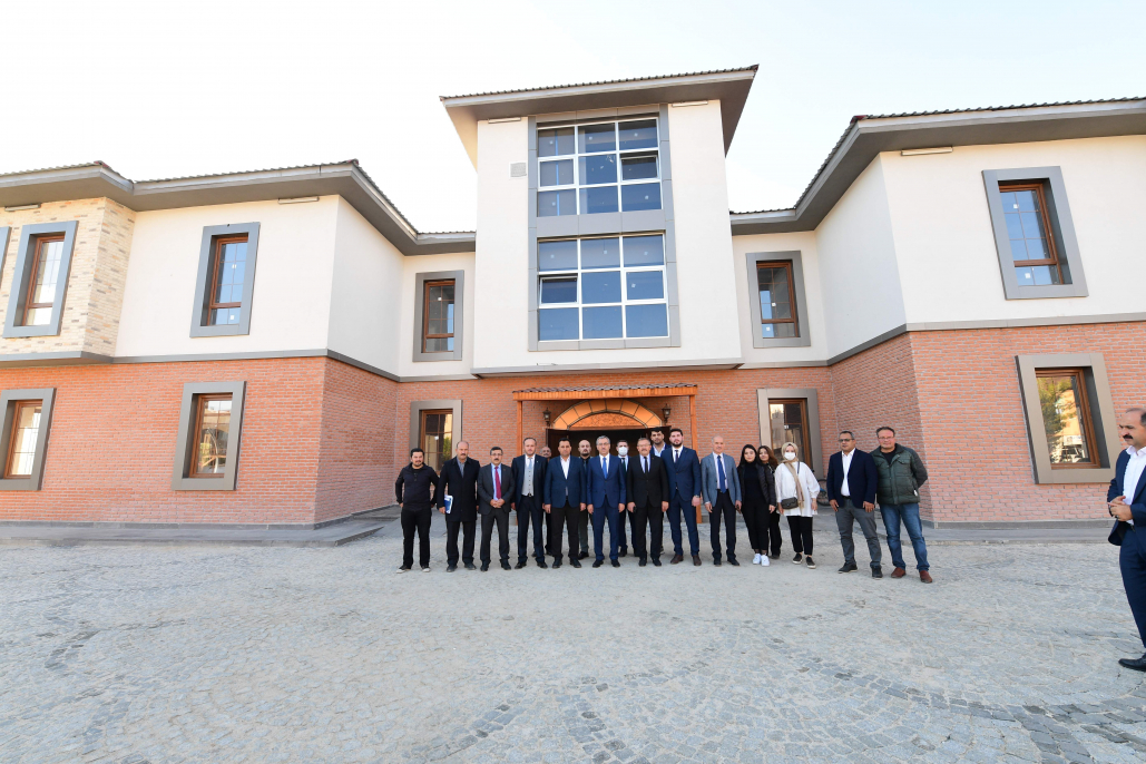 Turizmden alt ve üstyapıya, sosyal desteklerden ulaşıma 1 Milyar TL’lik yatırım 52