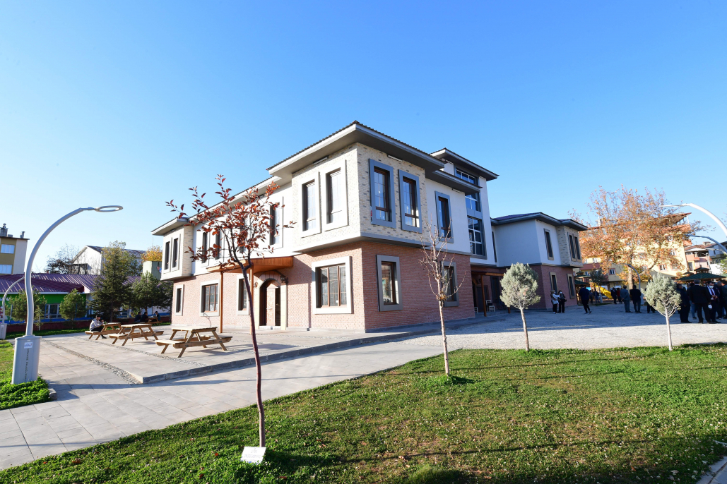 Turizmden alt ve üstyapıya, sosyal desteklerden ulaşıma 1 Milyar TL’lik yatırım 53