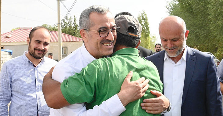 Geçici iş yerleri esnafa umut oldu